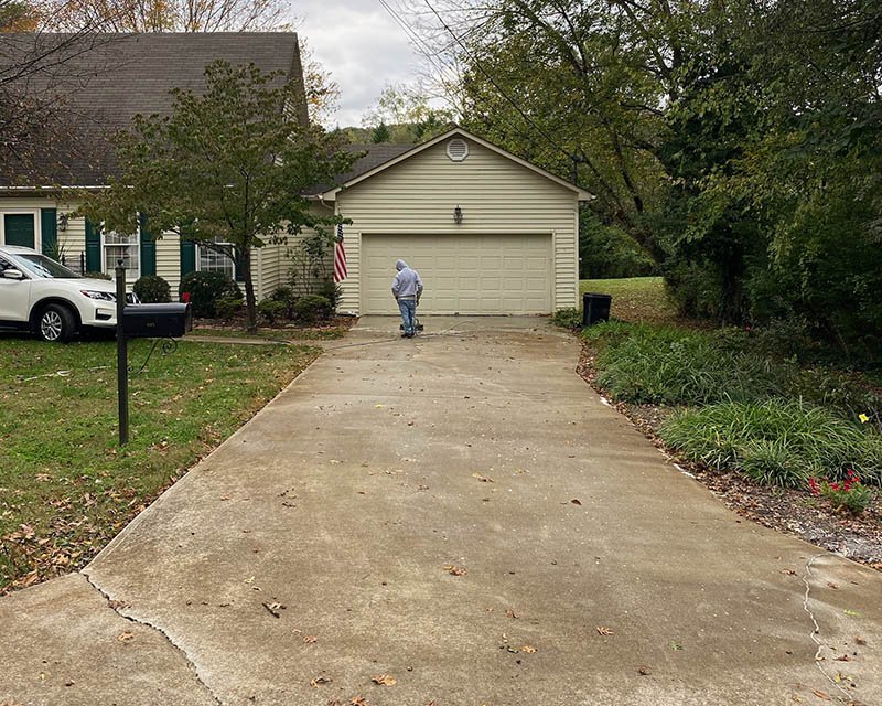 Driveway Before Concrete Cleaning